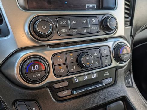 Used 2018 Chevrolet Tahoe LT RWD image 29