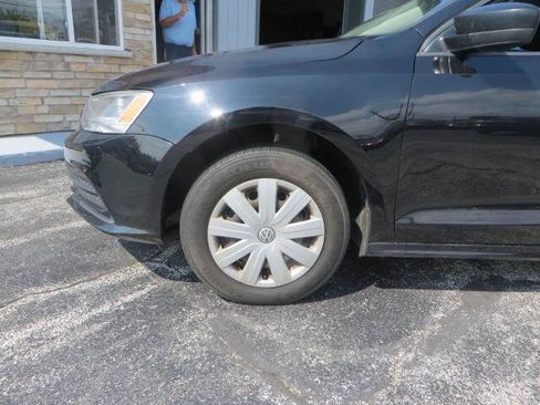 Used 2016 Volkswagen Jetta S FWD image 34