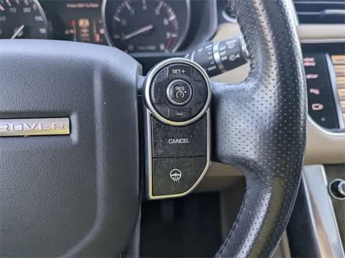 Used 2015 Land Rover Range Rover Sport HSE image 26
