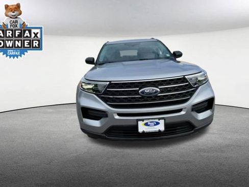 Certified 2023 Ford Explorer XLT AWD/4WD image 3