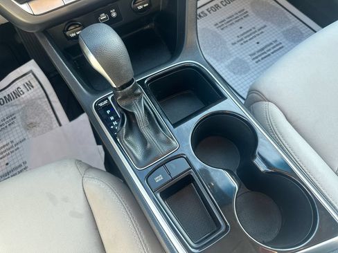 Used 2018 Hyundai Sonata SE FWD image 30