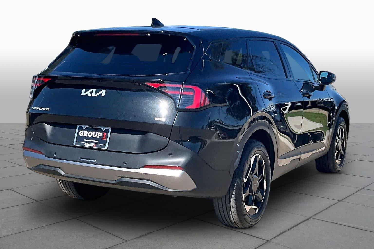 Certified 2026 Kia Sportage S AWD/4WD image 13
