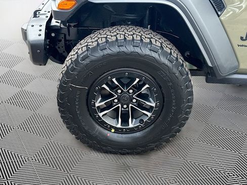 New 2026 Jeep Wrangler Unlimited Rubicon 392 w/ Quick Order Package 27X Moab AWD/4WD image 35