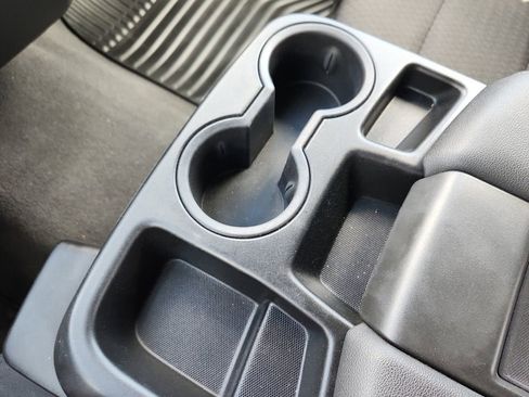 Used 2024 Chevrolet Silverado 1500 LT image 27