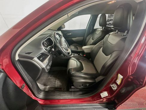 Used 2014 Jeep Cherokee Limited FWD image 13