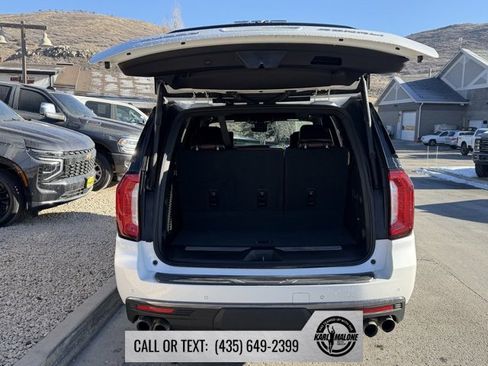 Used 2024 GMC Yukon Denali Ultimate image 7
