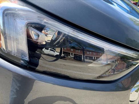 Used 2024 Ford Edge Titanium AWD/4WD image 28