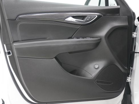 Used 2022 Buick Envision Preferred image 13