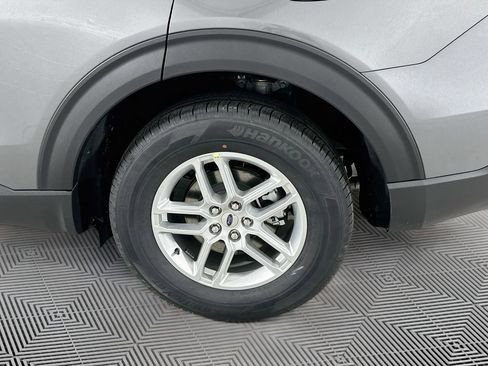 New 2026 Ford Explorer Active AWD/4WD image 17