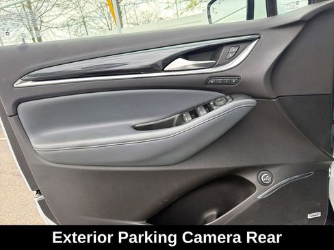 Used 2024 Buick Enclave Premium AWD/4WD image 12