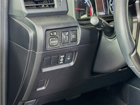 Certified 2023 Toyota 4Runner TRD Off-Road Premium image 8