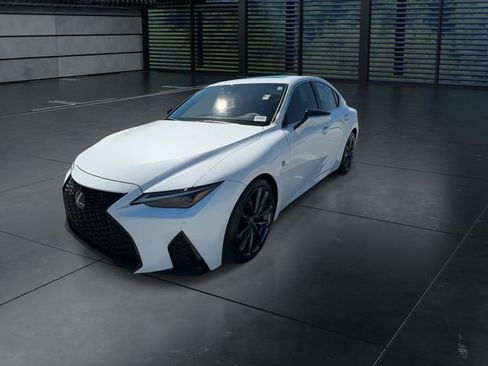 Certified 2023 Lexus IS 350 F Sport image 4