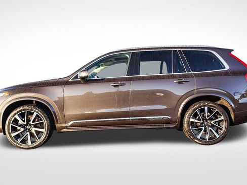 Used 2024 Volvo XC90 B6 Plus w/ Protection Package Premier image 9