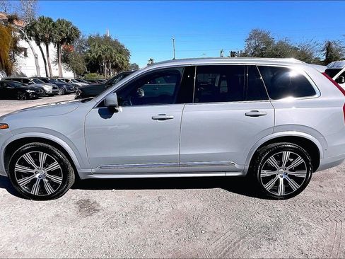 Used 2025 Volvo XC90 B6 Ultra w/ Lounge Package image 30