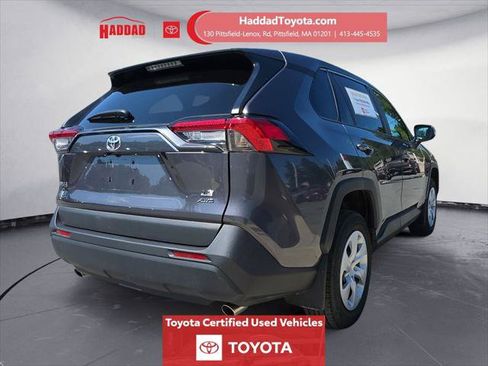 Certified 2024 Toyota RAV4 LE AWD/4WD image 6