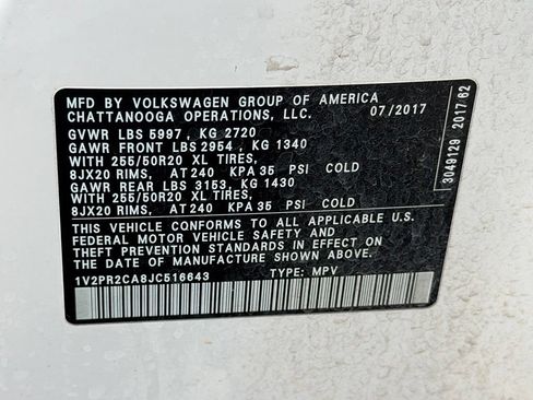 Used 2018 Volkswagen Atlas SE AWD/4WD image 24