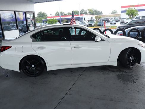 Used 2021 INFINITI Q50 Luxe RWD image 4