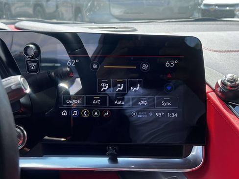 Used 2021 Chevrolet Corvette Stingray Preferred Conv w/ 2LT RWD image 26
