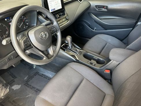 Used 2023 Toyota Corolla LE w/ Carpet Mat Package (TMS) FWD image 11