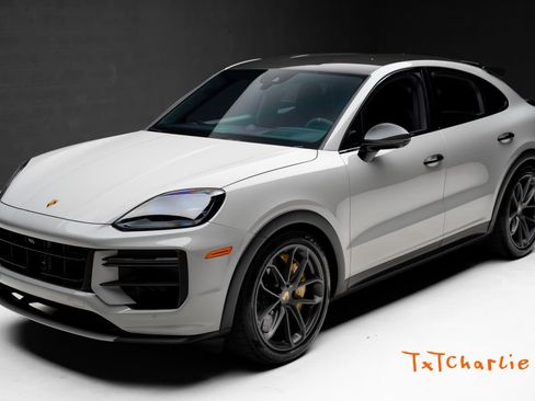 Used 2024 Porsche Cayenne Turbo GT image 1