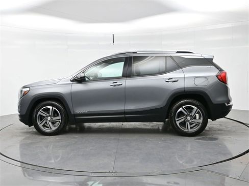 Used 2020 GMC Terrain SLT w/ Preferred Package image 4