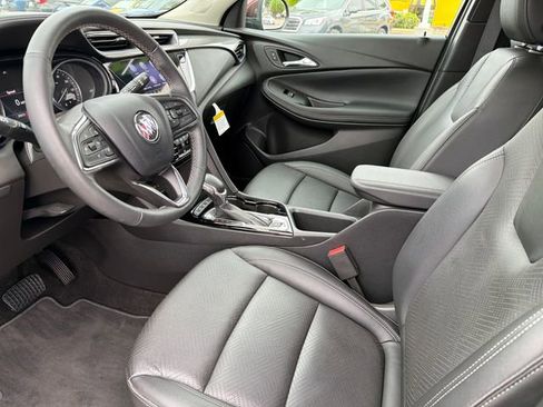 Certified 2023 Buick Encore GX Essence AWD/4WD image 18
