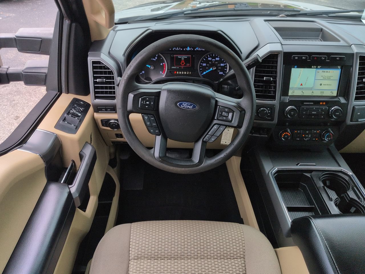 Used 2019 Ford F250 XLT w/ XLT Premium Package AWD/4WD image 16