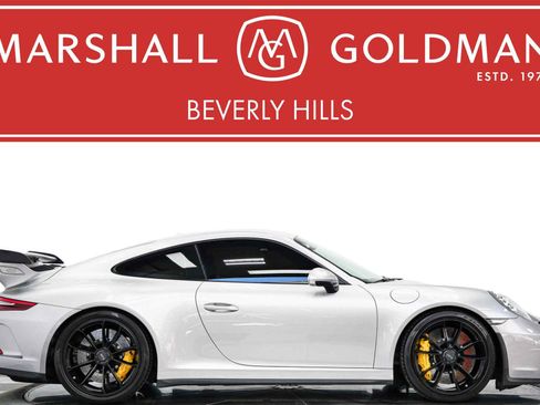 Used 2018 Porsche 911 GT3 RWD image 1