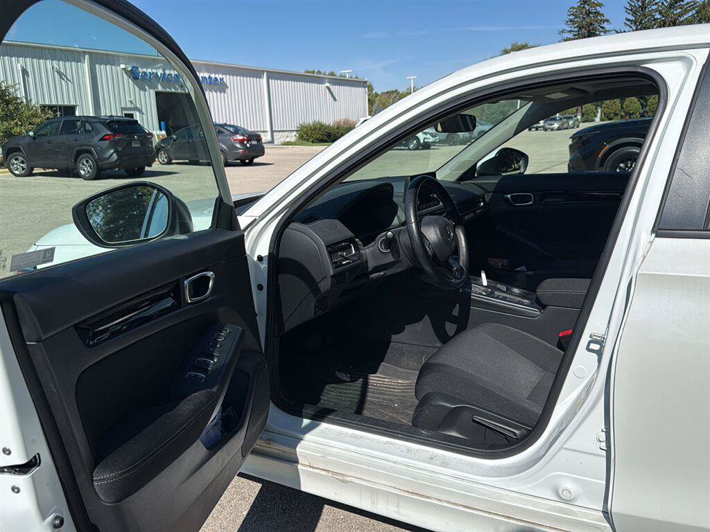 Used 2022 Honda Civic EX image 8
