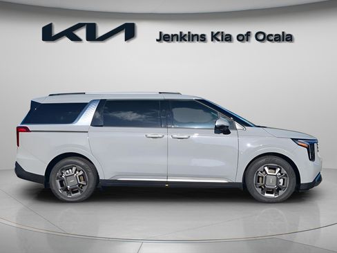 New 2026 Kia Carnival SX image 5