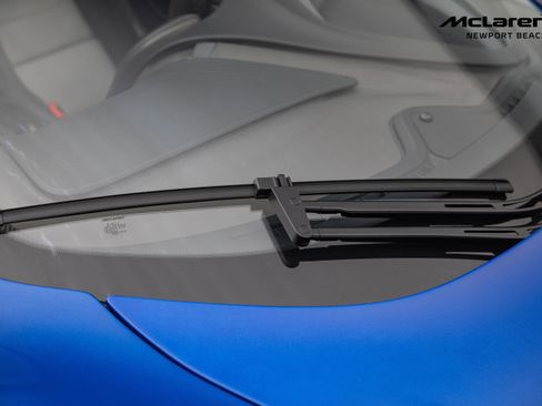 Used 2014 McLaren P1 image 5