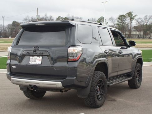 Used 2024 Toyota 4Runner TRD Off-Road Premium w/ Moonroof Package image 21