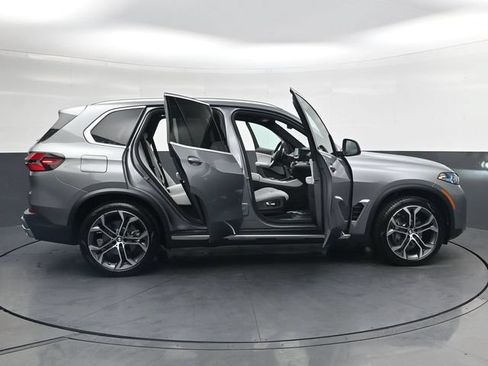 Used 2026 BMW X5 sDrive40i w/ Climate Comfort Package RWD image 38
