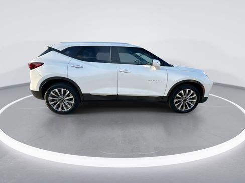 Used 2023 Chevrolet Blazer Premier w/ Driver Confidence II Package image 9