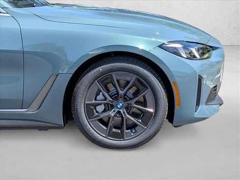 New 2026 BMW i4 xDrive40i AWD/4WD image 10