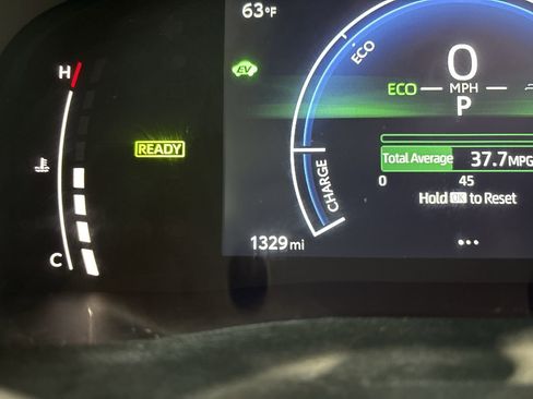 Certified 2026 Toyota Camry LE AWD/4WD image 15