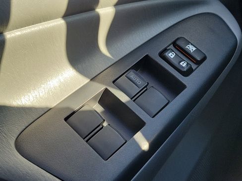 Used 2014 Toyota Tacoma PreRunner image 24