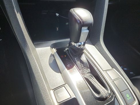 Used 2020 Honda Civic Sport image 14