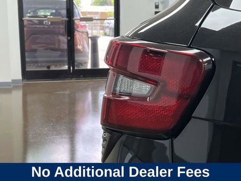 Used 2024 Chevrolet Trax LT w/ Driver Confidence Package FWD image 12