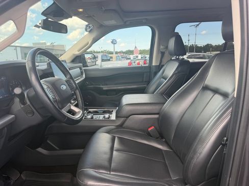 Used 2023 Ford Expedition Max XLT AWD/4WD image 16