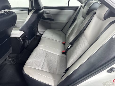 Used 2017 Toyota Camry SE FWD image 27