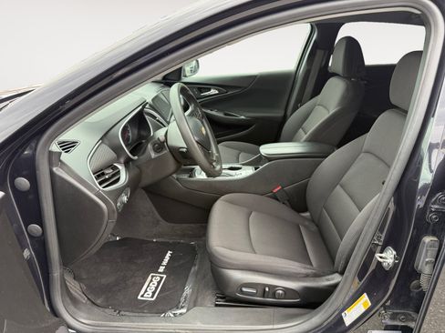 Used 2023 Chevrolet Malibu LT FWD image 10