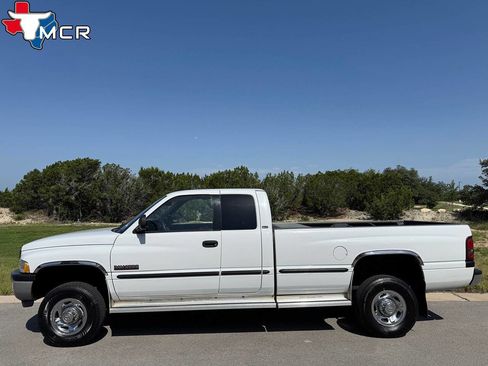 Used 1999 Dodge Ram 2500 Truck 4x4 Quad Cab image 6