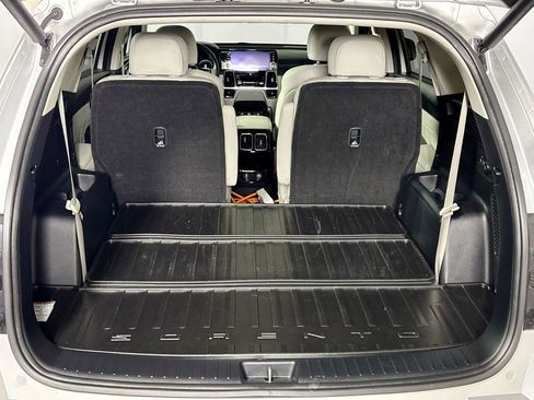 Used 2022 Kia Sorento SX Prestige image 22