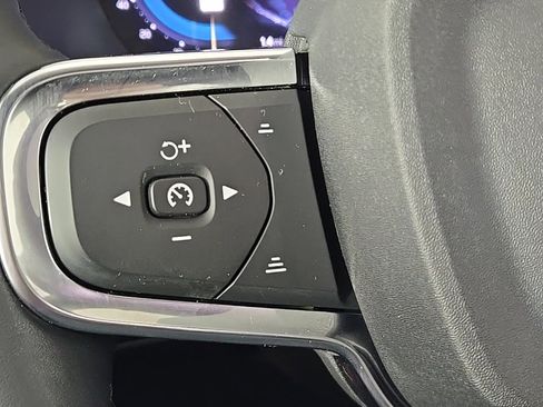 Certified 2023 Volvo XC40 Recharge Plus w/ Protection Package Premier image 25