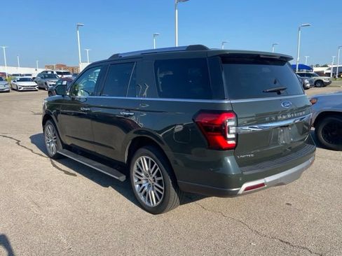 Used 2023 Ford Expedition Limited AWD/4WD image 4