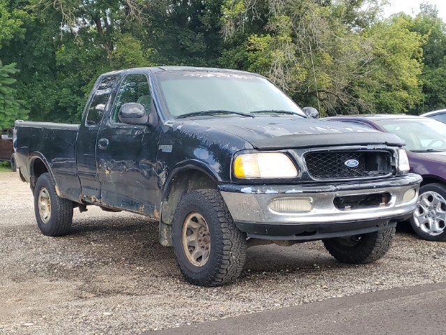 Used 1997 Ford F250 XLT AWD/4WD image 1