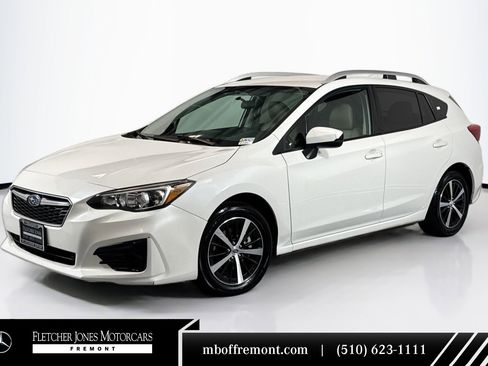 Used 2019 Subaru Impreza 2.0i Premium image 1