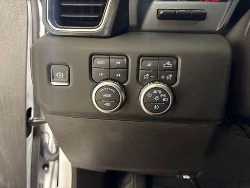 Used 2024 GMC Sierra 1500 Denali w/ Denali Reserve Package AWD/4WD image 15