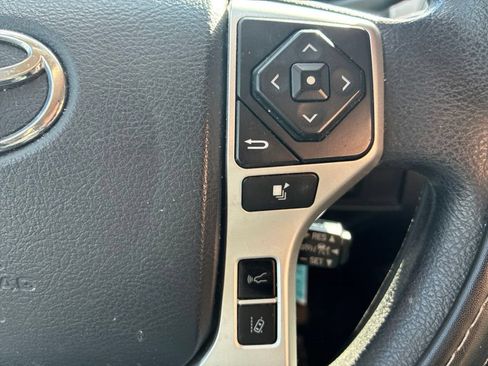 Used 2019 Toyota Tundra SR5 RWD image 7